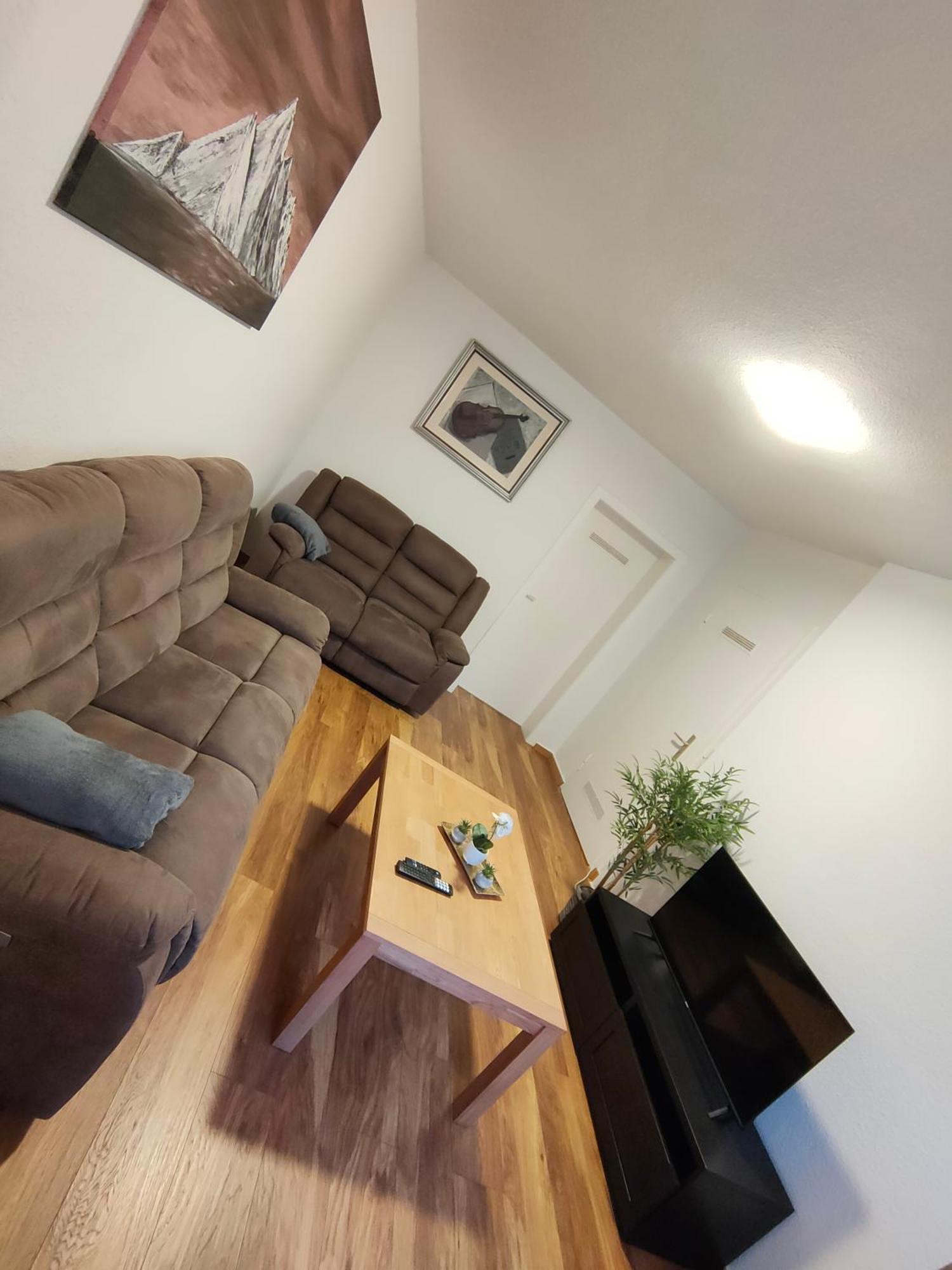 Large Central Apartment - Modern & Fully Equipped - Near Fair Кёльн Экстерьер фото