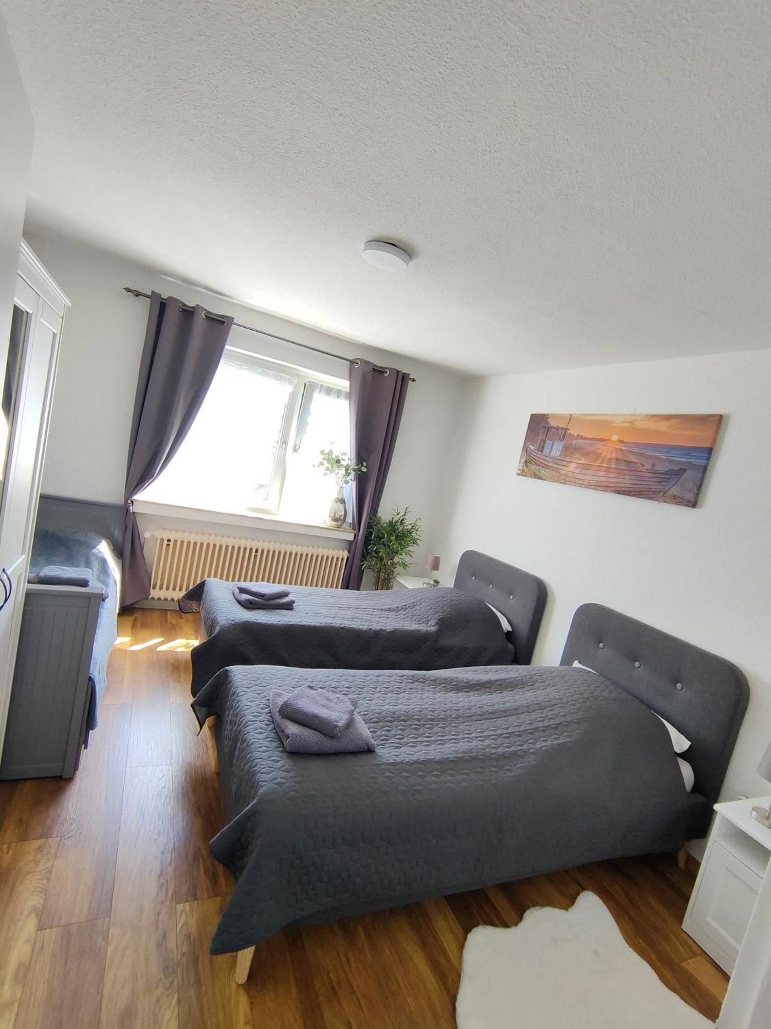 Large Central Apartment - Modern & Fully Equipped - Near Fair Кёльн Экстерьер фото