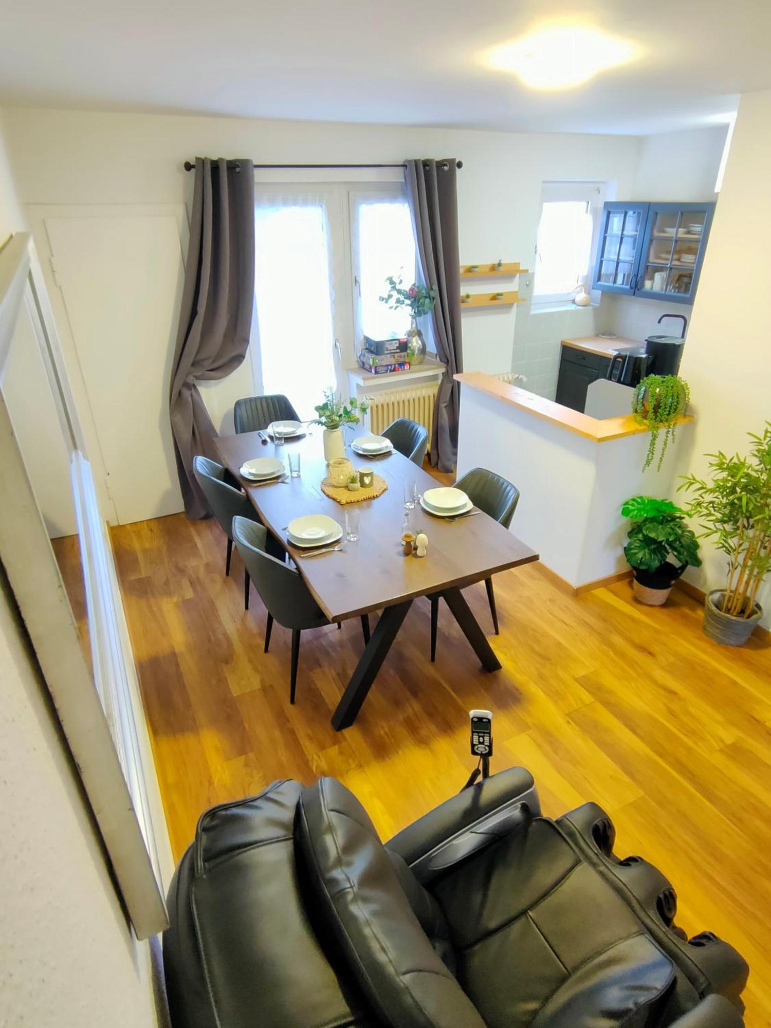 Large Central Apartment - Modern & Fully Equipped - Near Fair Кёльн Экстерьер фото